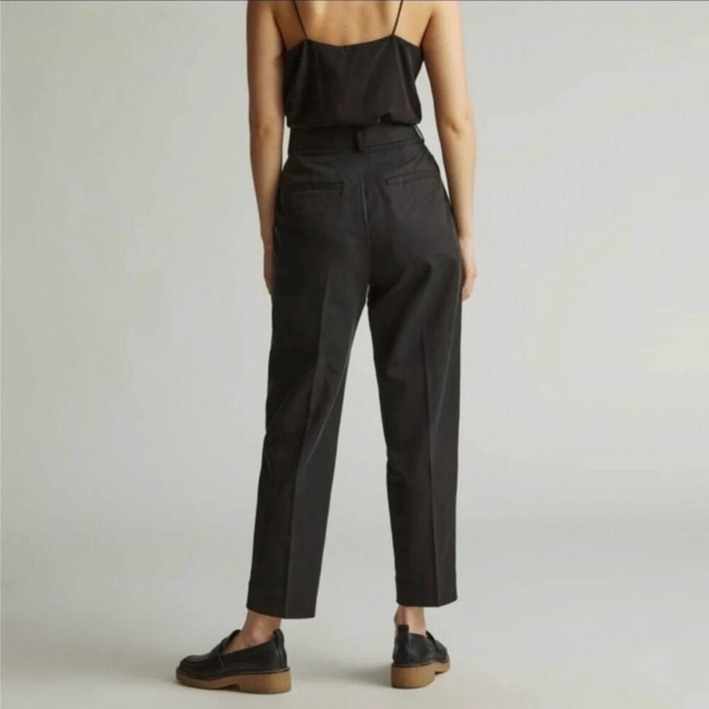 Everlane The Draper Tapered Pant in Buttersmooth Black | Size 4 - Picture 3 of 10